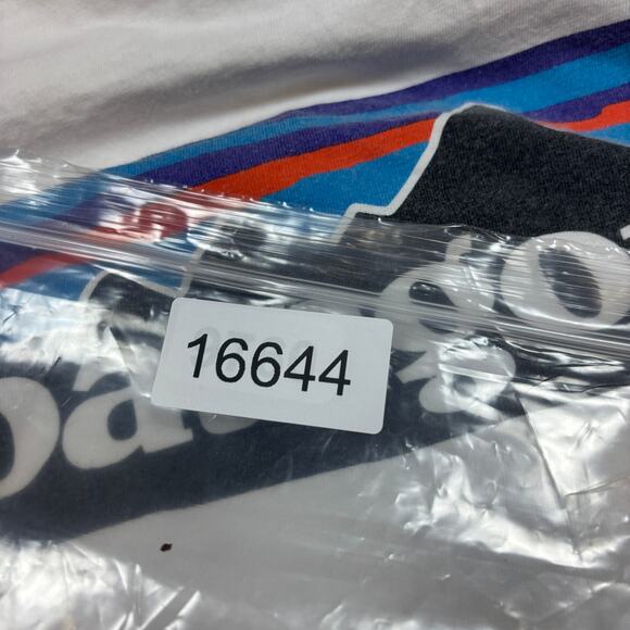 Patagonia P-6 Logo Long Sleeve Regular Fit T Shirt Men's Large Gorpcore - Picture 11 of 11